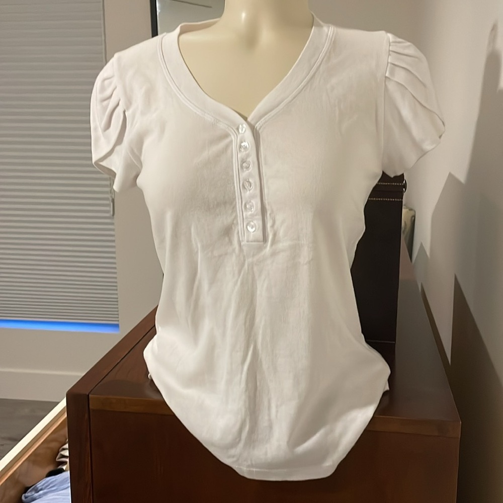 Tribal Jeans Super Soft White V Neck T with flutter sleeves.